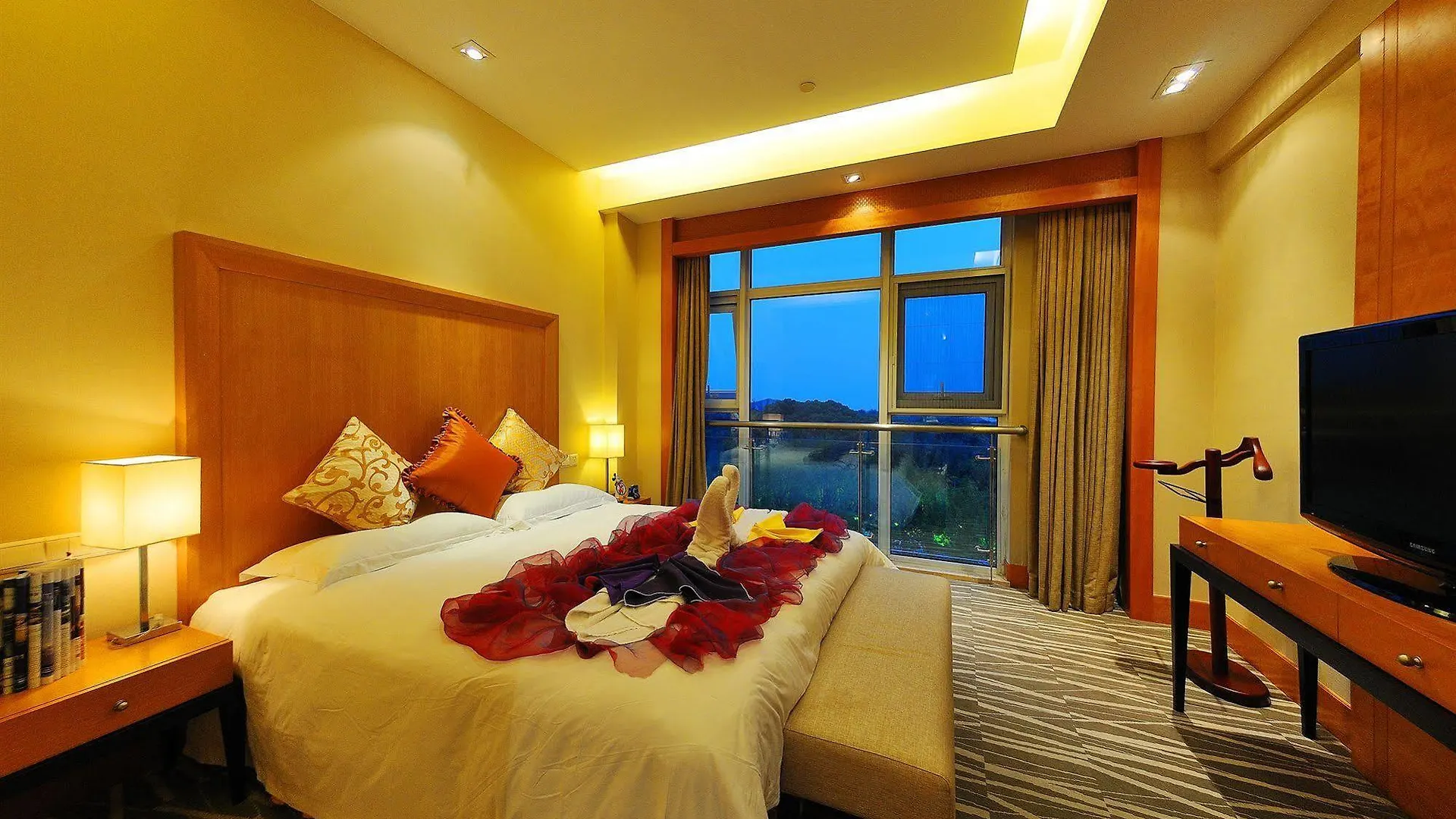 Dongshan Hotel Suzhou